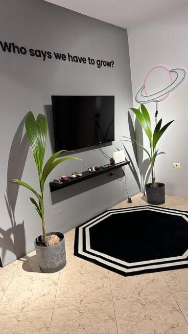 Super House Blloku - 3 Rooms Tiran Dış mekan fotoğraf